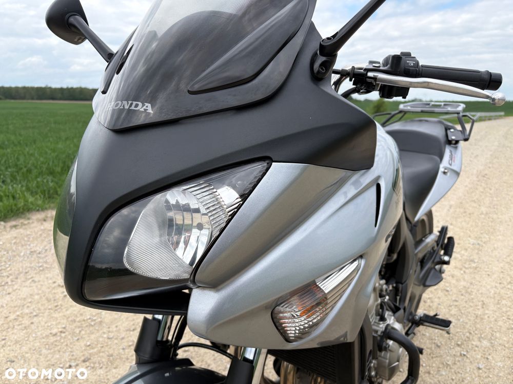 Honda CBF - 19