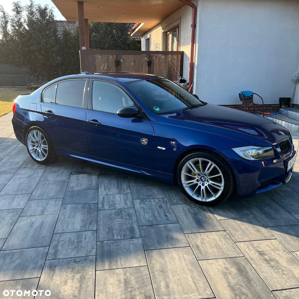 BMW Seria 3 325xi - 32