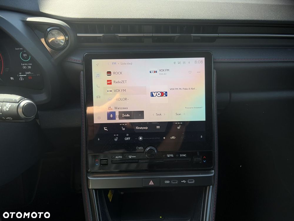 Lexus LBX 1.5 Hybrid Emotion - 16