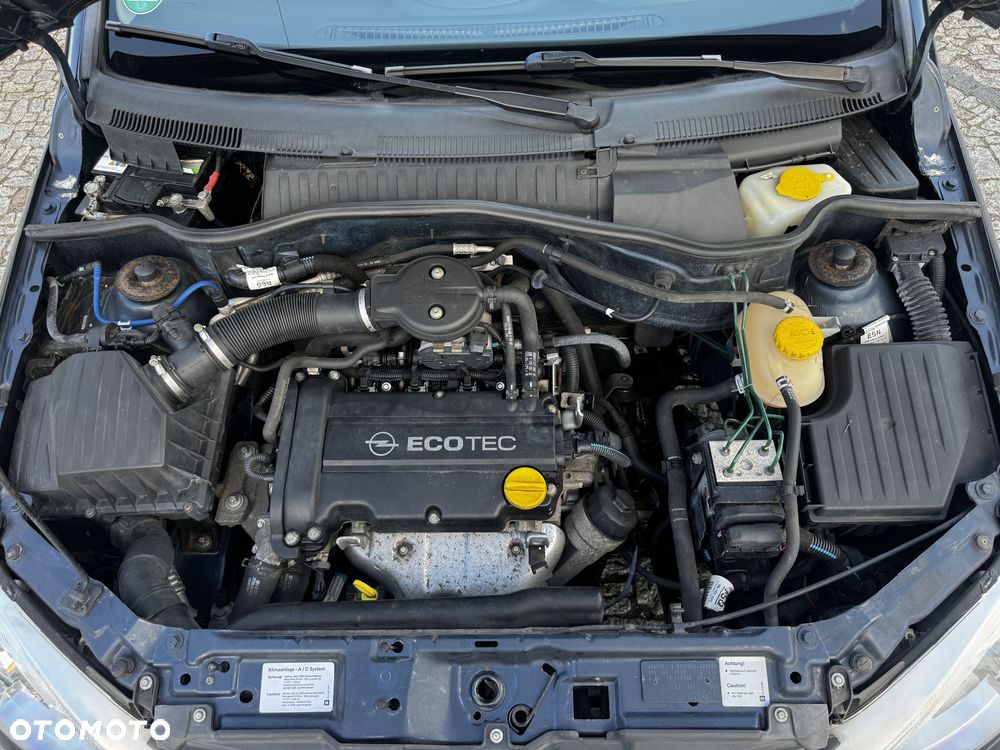 Opel Corsa 1.2 16V Comfort - 38