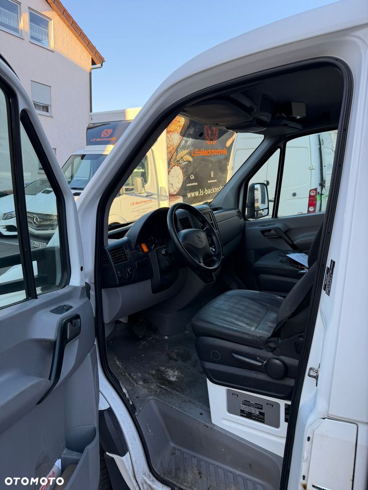 Mercedes-Benz Sprinter - 3
