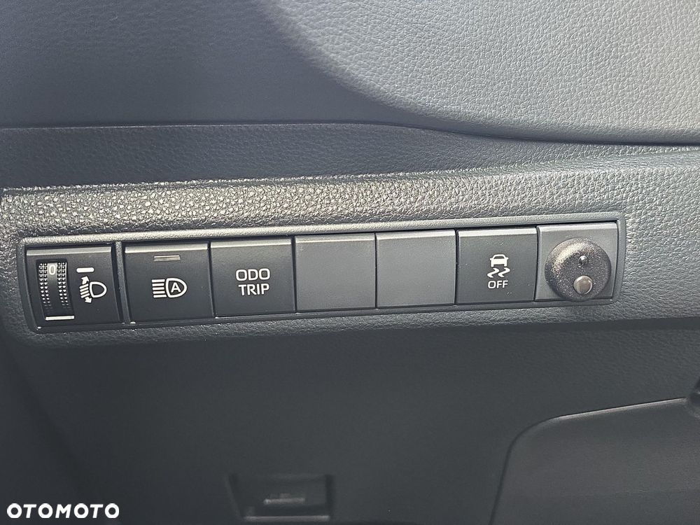 Toyota Corolla 1.8 Hybrid Style - 22