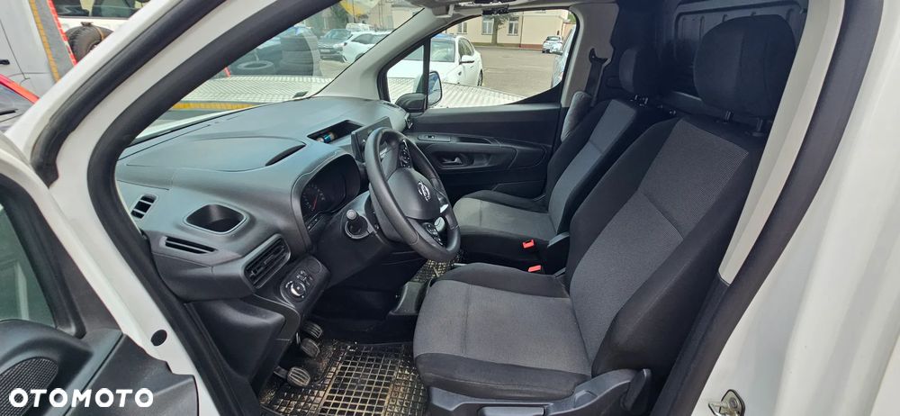 Opel Combo 1.5 CDTI Edition S&S - 9