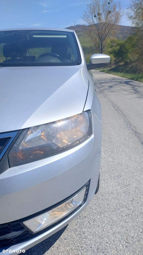 Skoda RAPID - 18