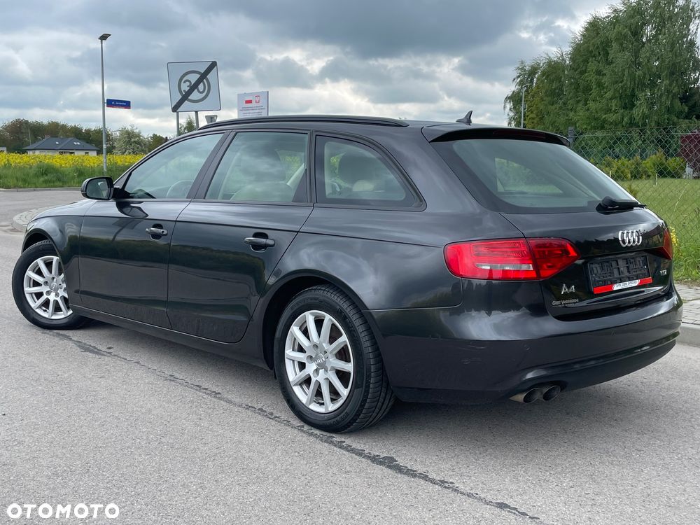Audi A4 - 4