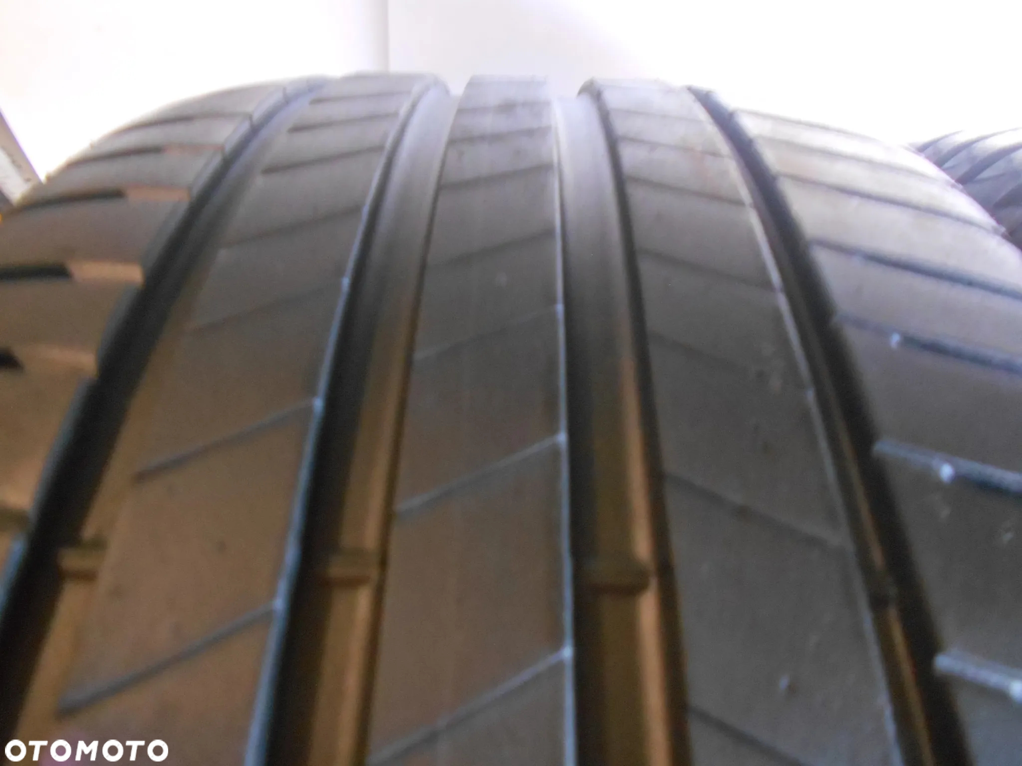 OPONY 225/40R18 BRIDGESTONE TURANZA T005 AO DOT 1819 7.2MM - 4