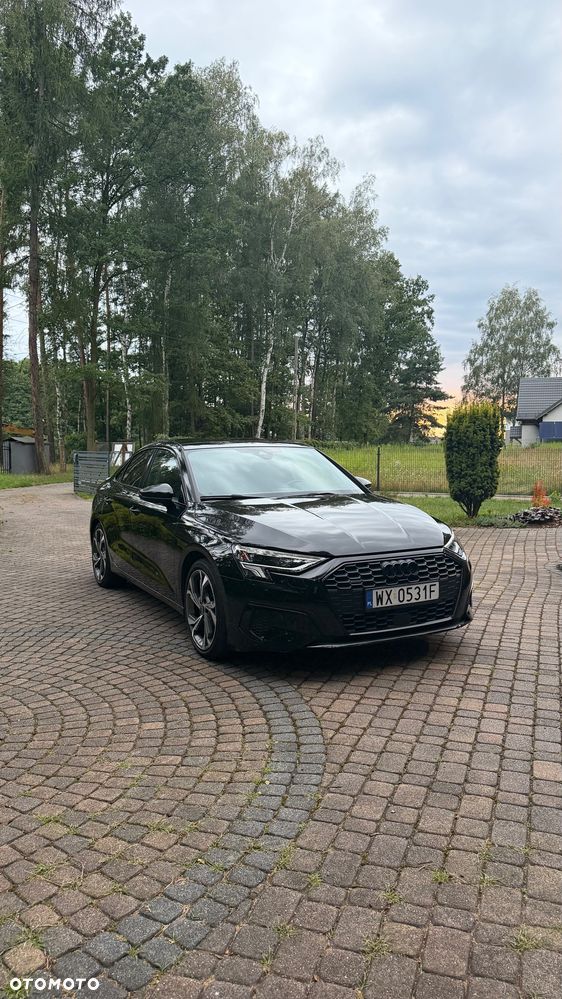 Audi A3 Limousine 40 TFSI quattro S tronic advanced - 1