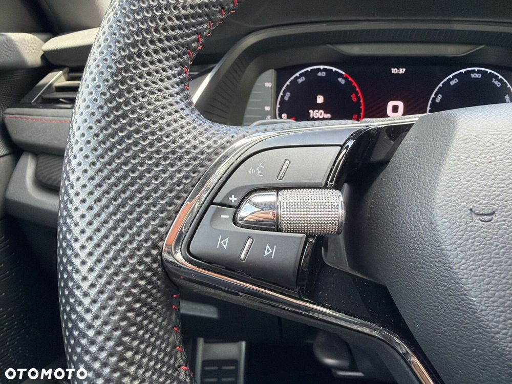 Skoda Octavia 2.0 TDI RS DSG - 24