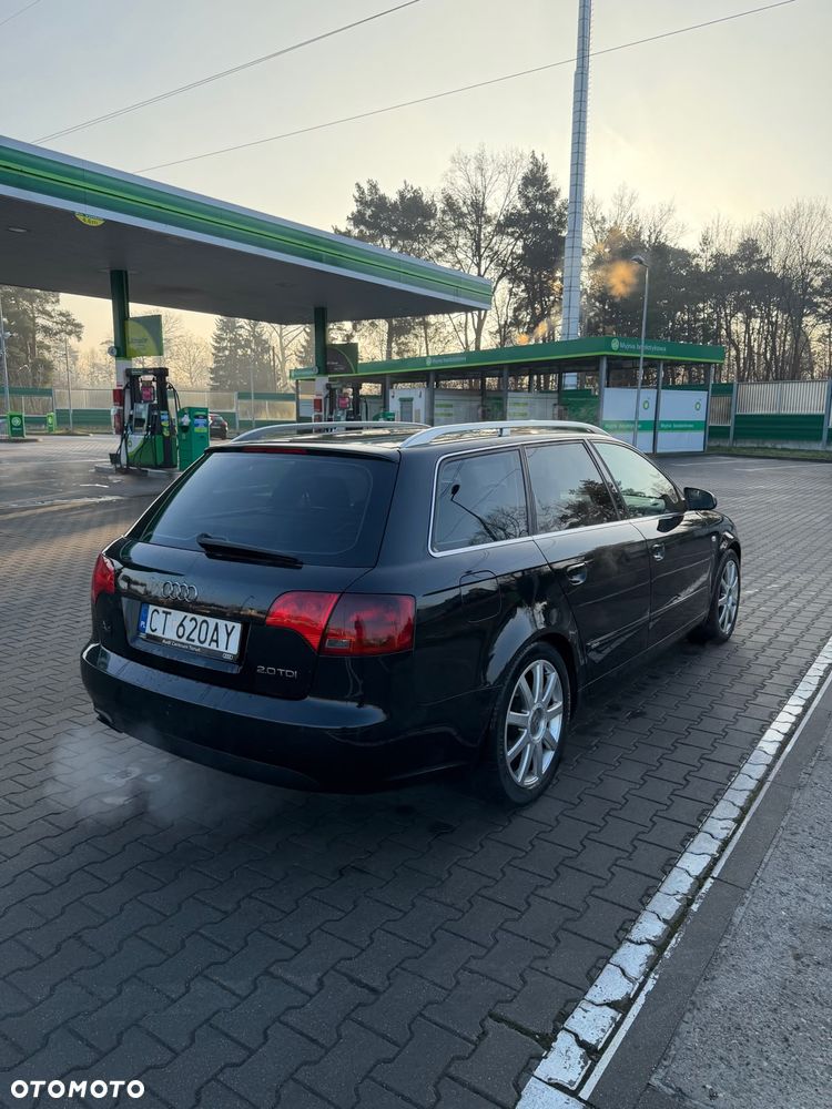 Audi A4 Avant 2.0 TDI - 4