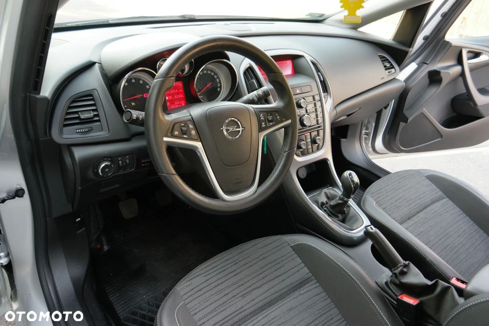 Opel Astra - 18