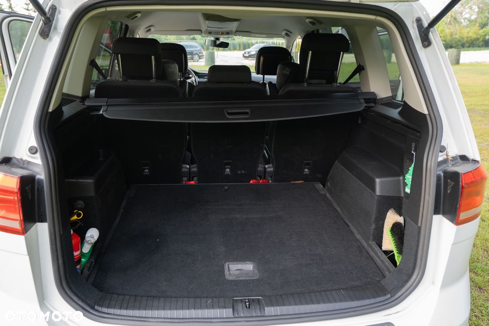 Volkswagen Touran 1.5 TSI EVO Comfortline DSG - 8