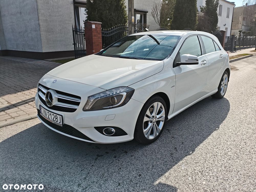 Mercedes-Benz Klasa A 180 (BlueEFFICIENCY) - 2