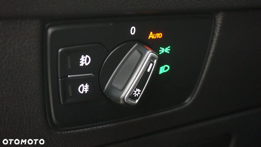 Volkswagen Passat 2.0 TDI BMT Comfortline - 25