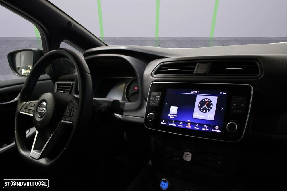 Nissan Leaf - 10