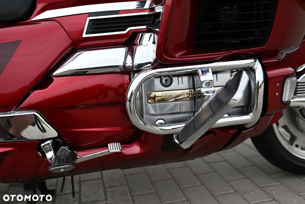 Honda GL - 11
