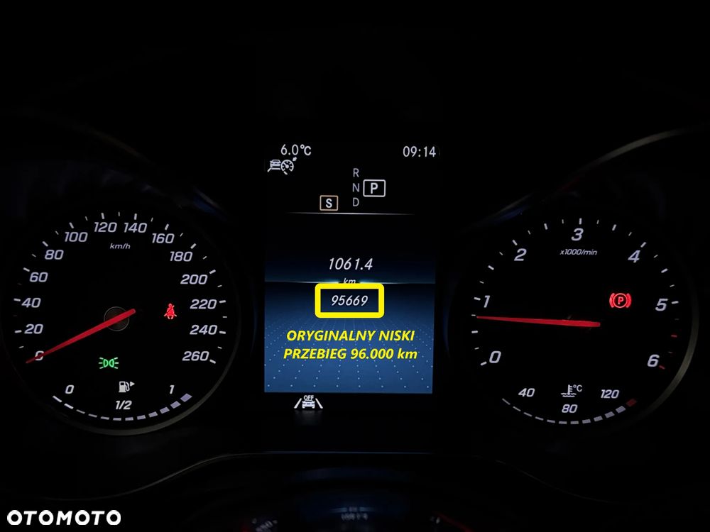 Mercedes-Benz GLC 220 d 4Matic 9G-TRONIC AMG Line Plus - 26