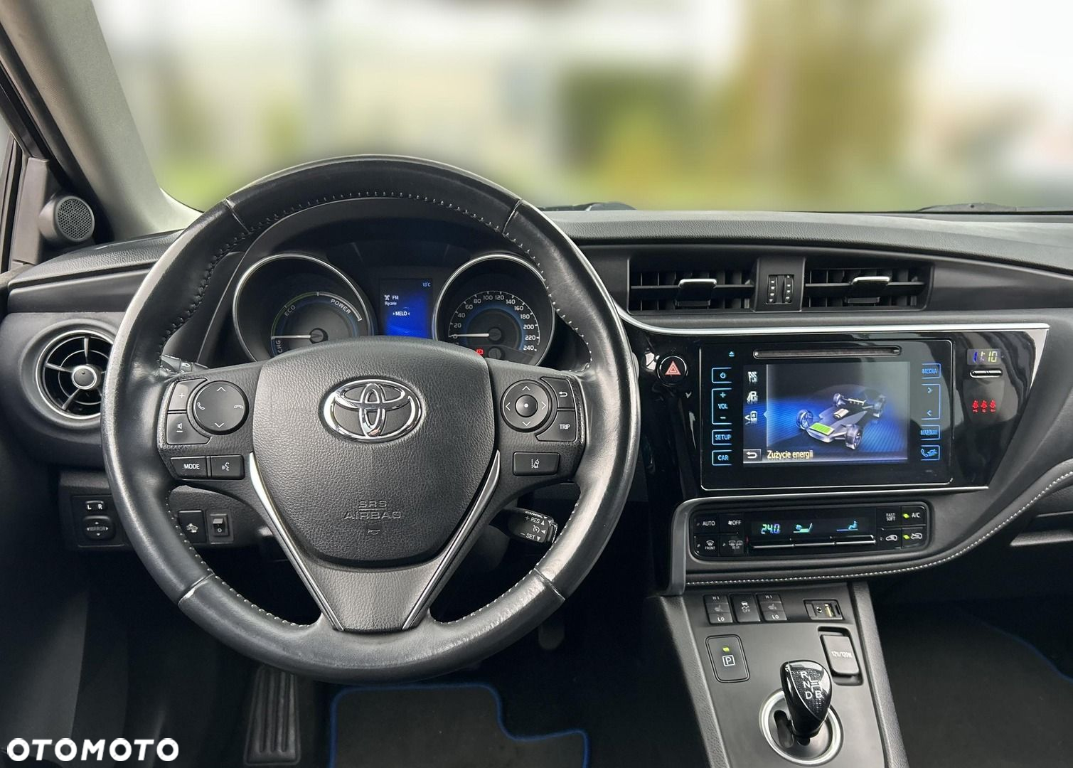 Toyota Auris - 13