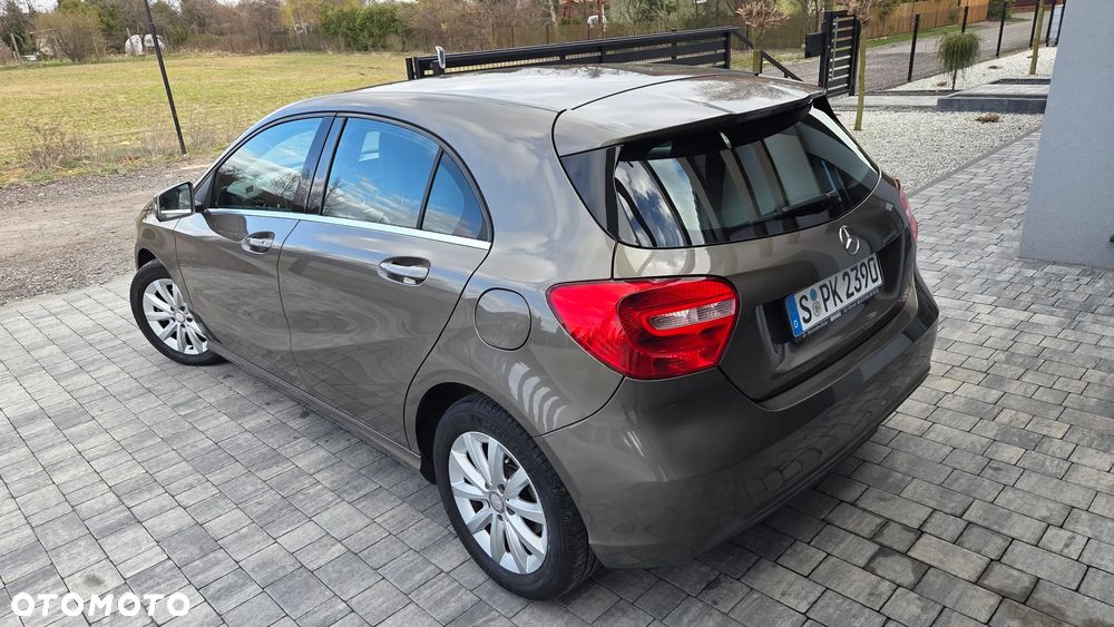 Mercedes-Benz Klasa A 180 (BlueEFFICIENCY) Style - 23