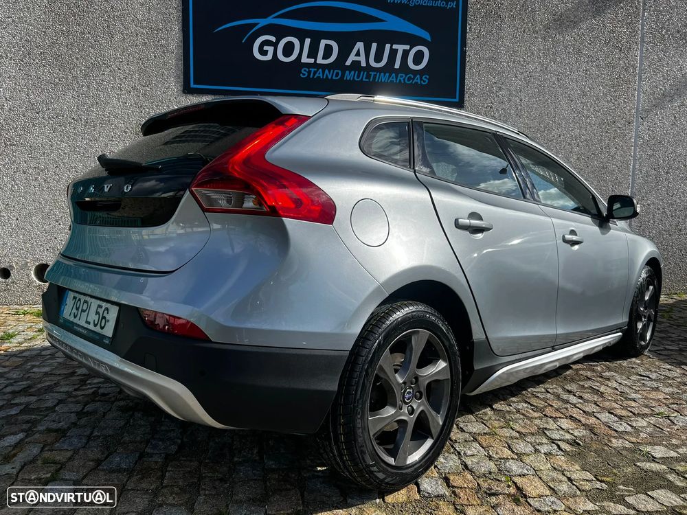 Volvo V40 1.6 D2 R-Design Momentum - 6