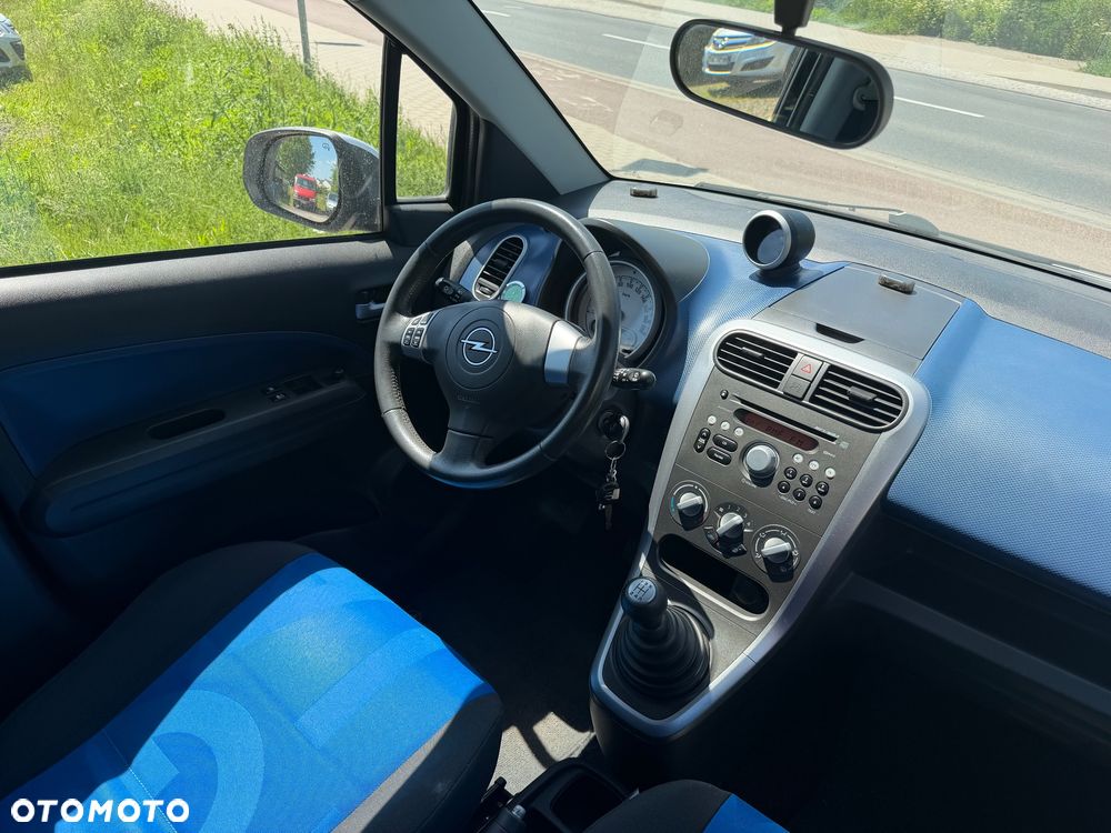 Opel Agila - 28