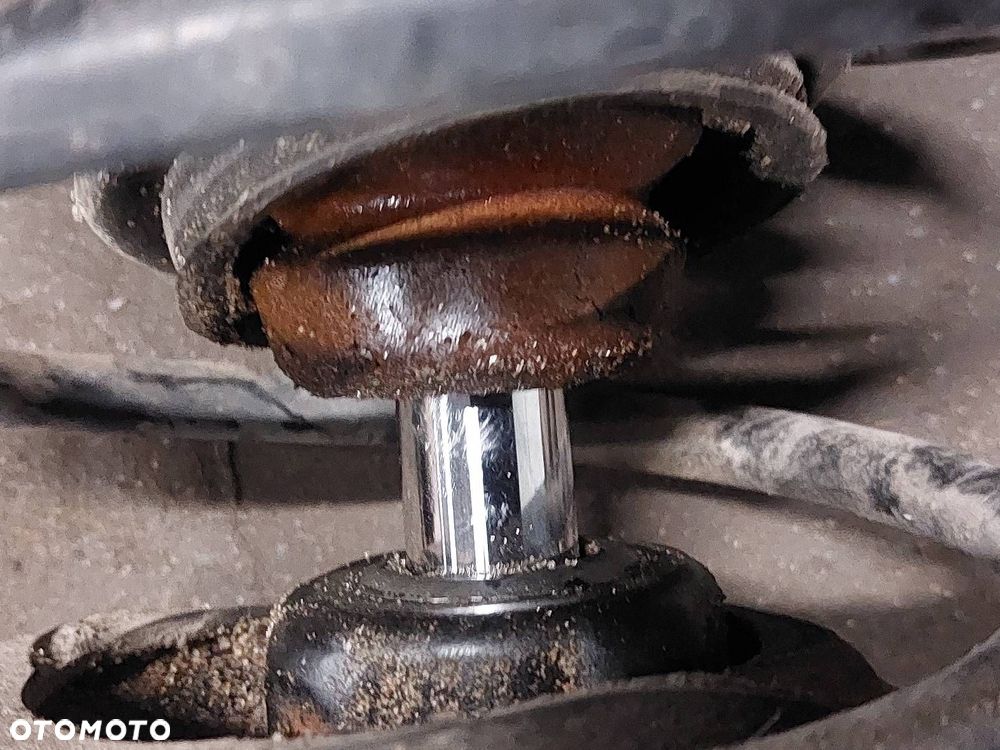 AMORTYZATOR SPRĘŻYNA ZWROTNICA LEWY + PRAWY PRZÓD BMW E46 1.8 16V N42 - 6