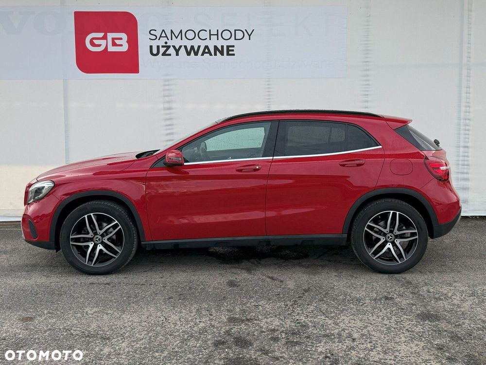 Mercedes-Benz GLA 200 7G-DCT Style - 5