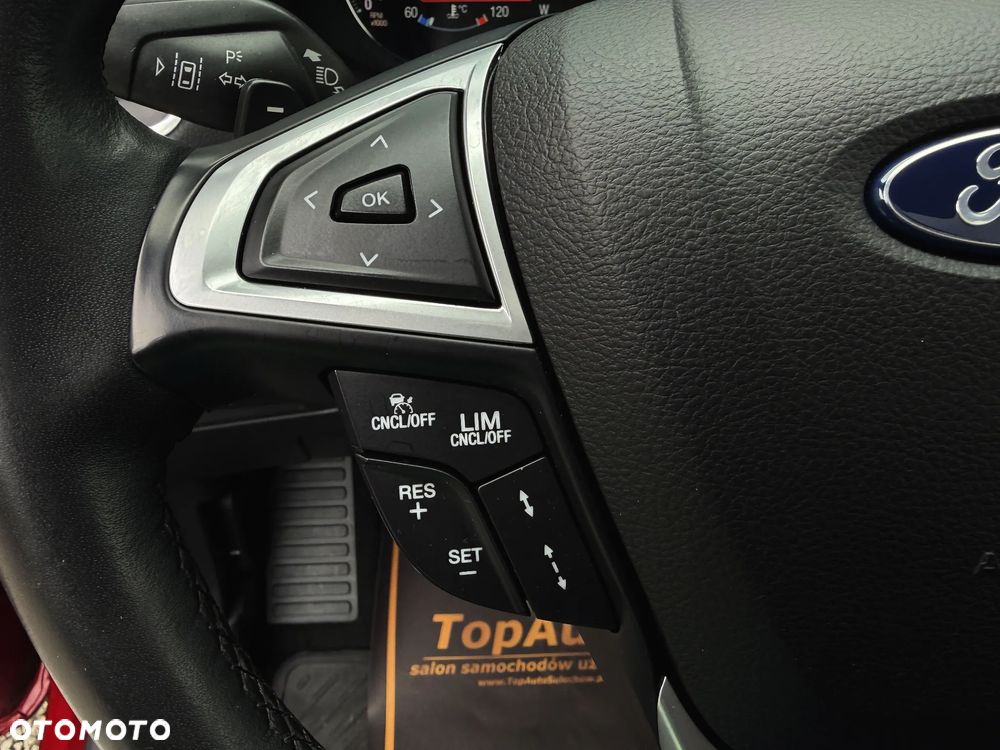 Ford S-Max 2.0 EcoBoost Titanium - 29