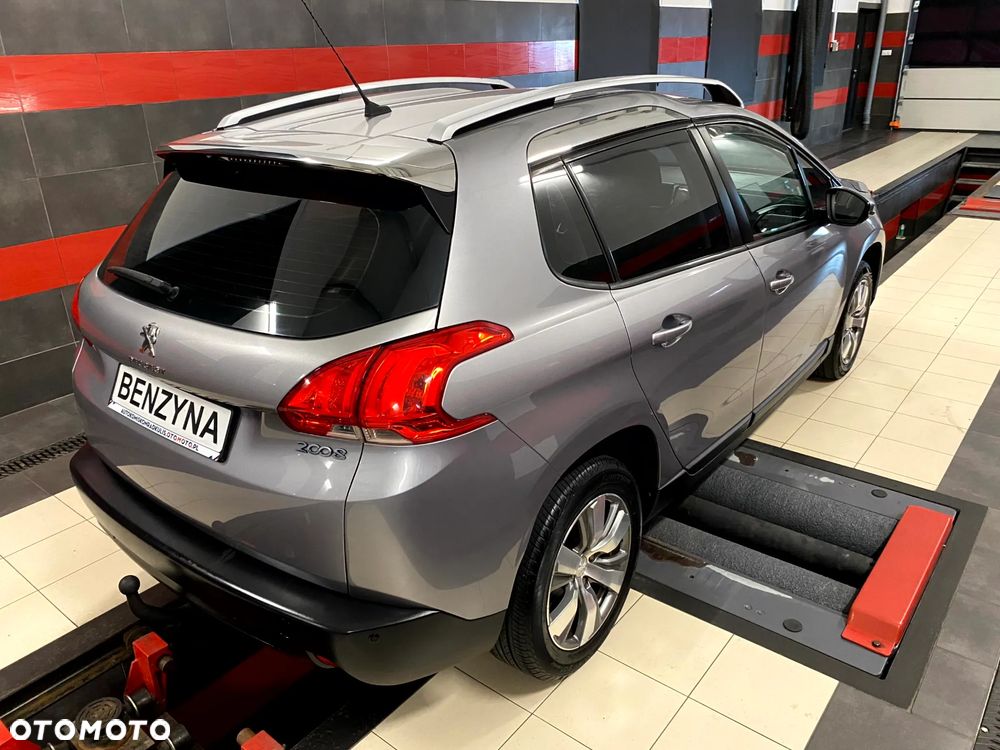 Peugeot 2008 120 VTI Allure - 10