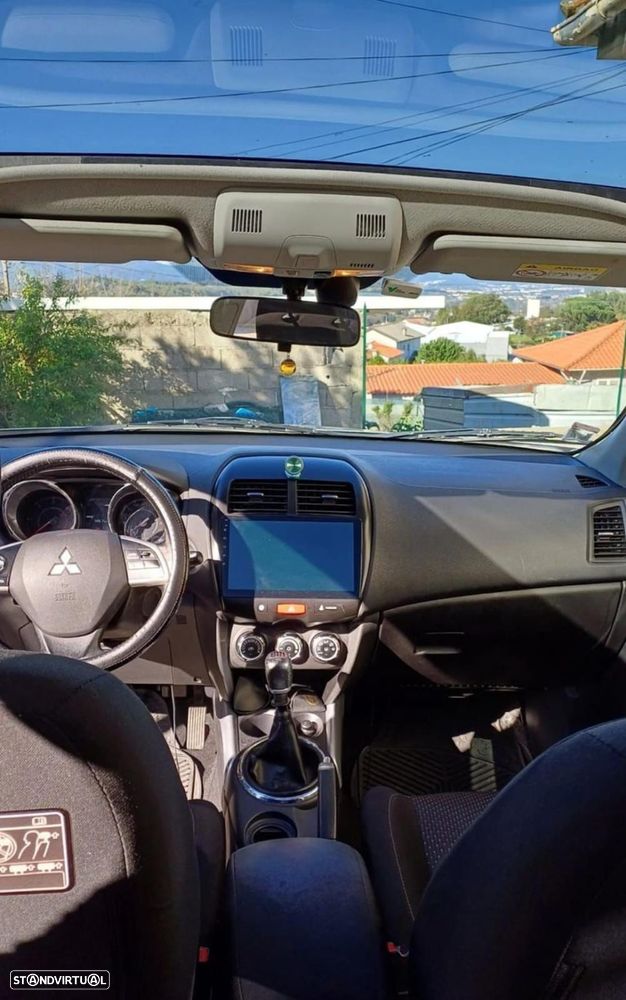 Mitsubishi ASX 1.8 DI-D Instyle - 8