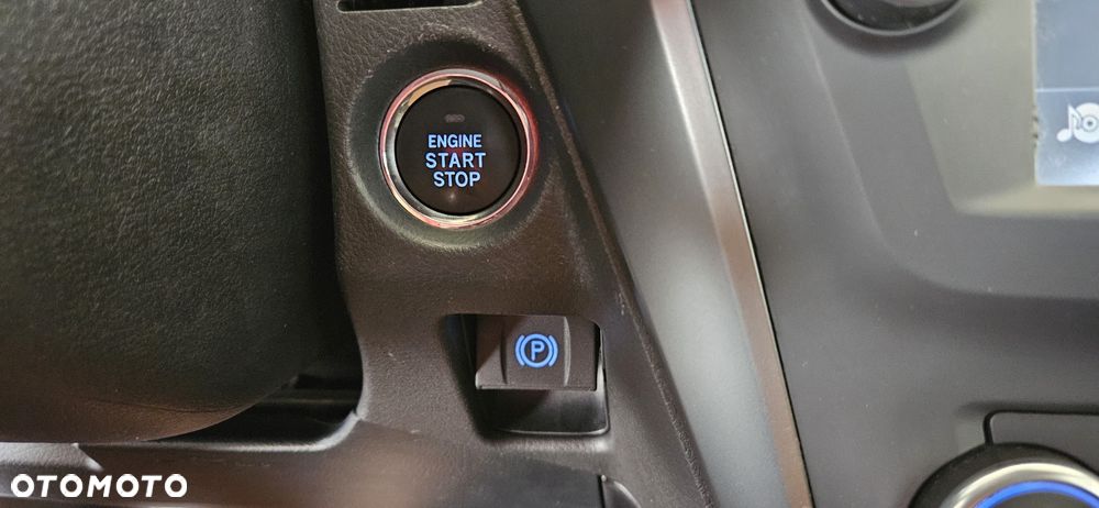 Toyota Avensis 2.0 D-4D Selection - 33