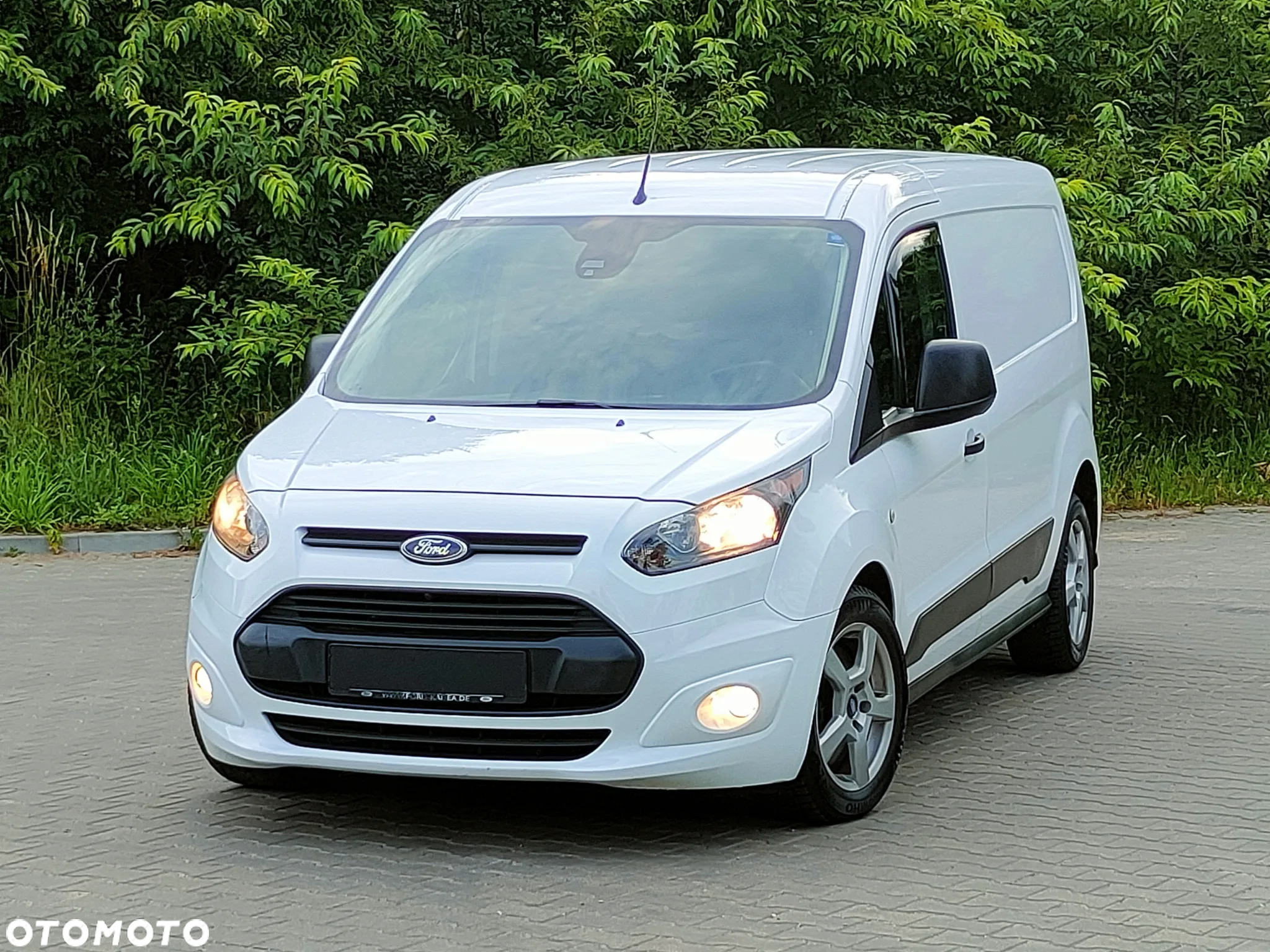 Ford Connect - 32