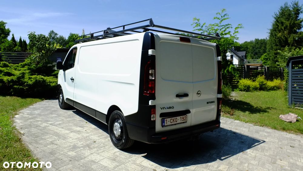 Opel Vivaro - 4