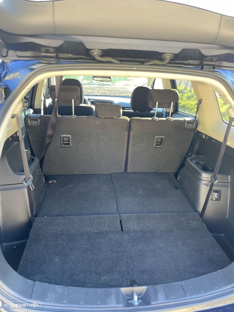 Mitsubishi Outlander 2.0 2WD CVT Active+ - 19