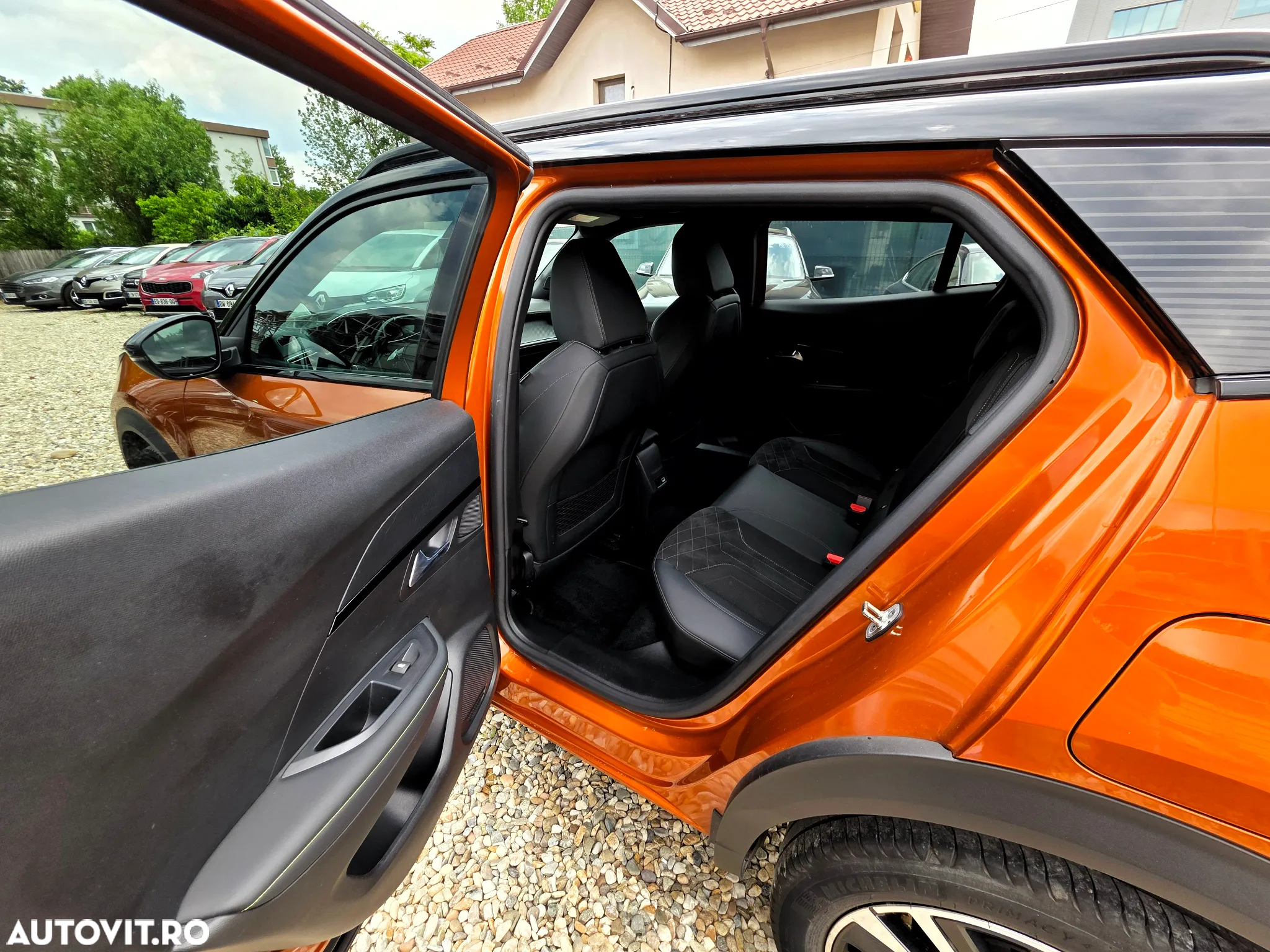 Peugeot 2008 PureTech 155 EAT8 GT Pack - 18
