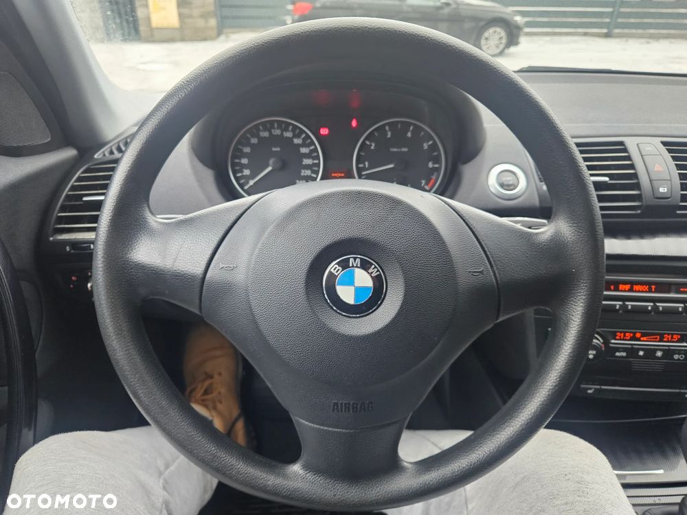 BMW Seria 1 - 14