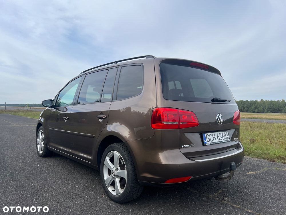 Volkswagen Touran 2.0 TDI DPF BlueMotion Technology Comfortline - 3