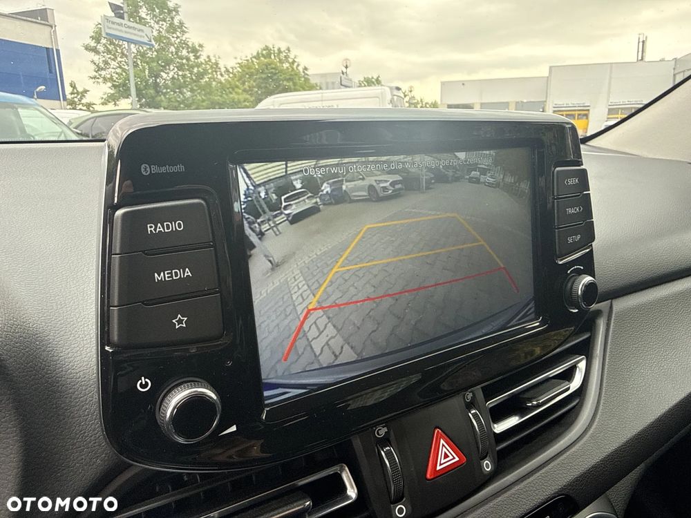 Hyundai i30 - 23