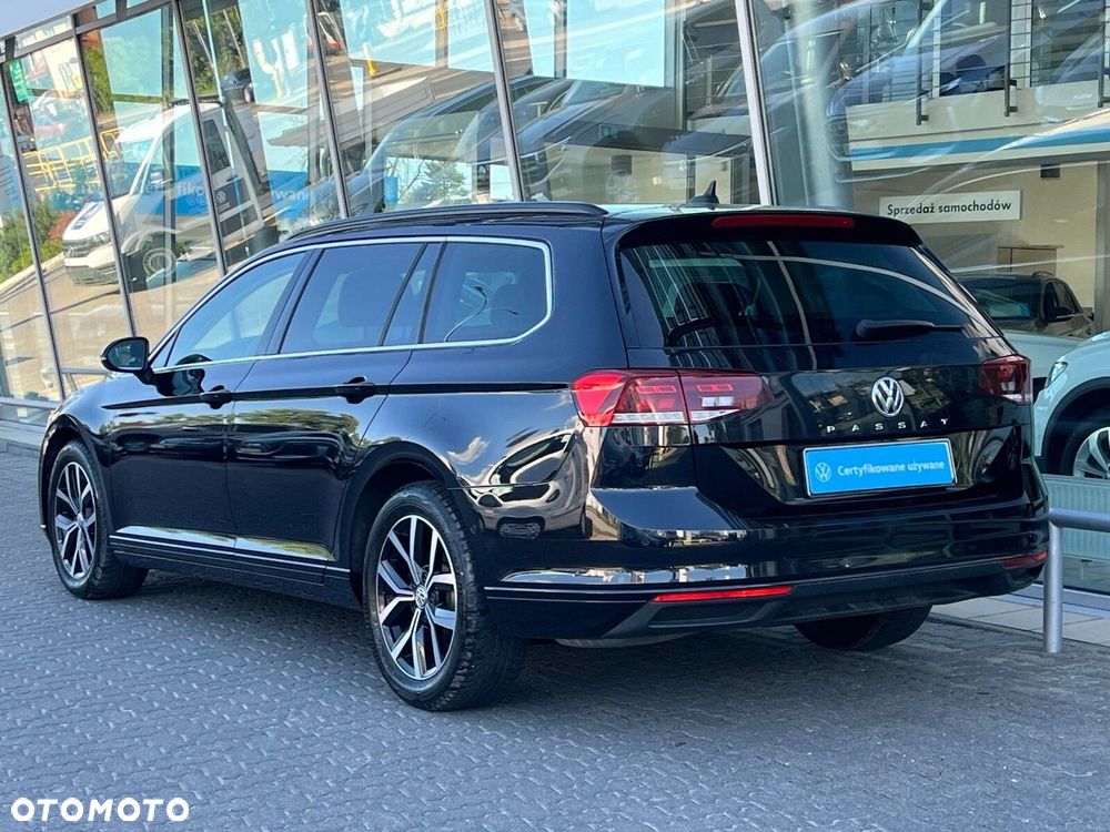 Volkswagen Passat Variant 2.0 TSI Business DSG - 14