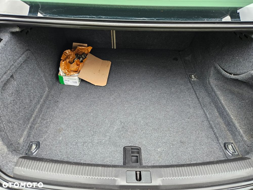 Audi A4 - 12