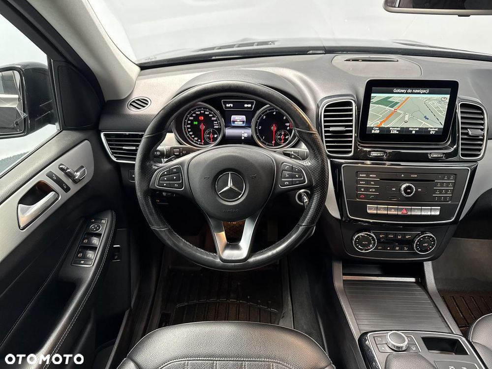 Mercedes-Benz GLE 250 d 4-Matic - 23