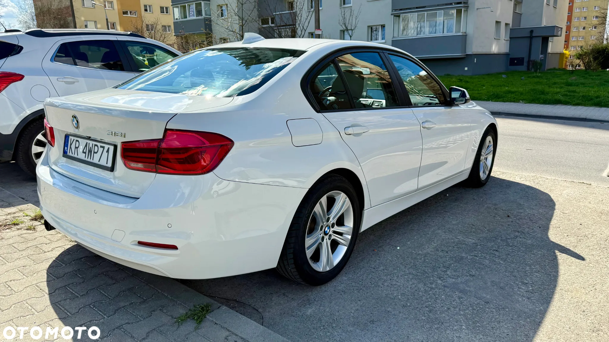 BMW Seria 3 318i - 5