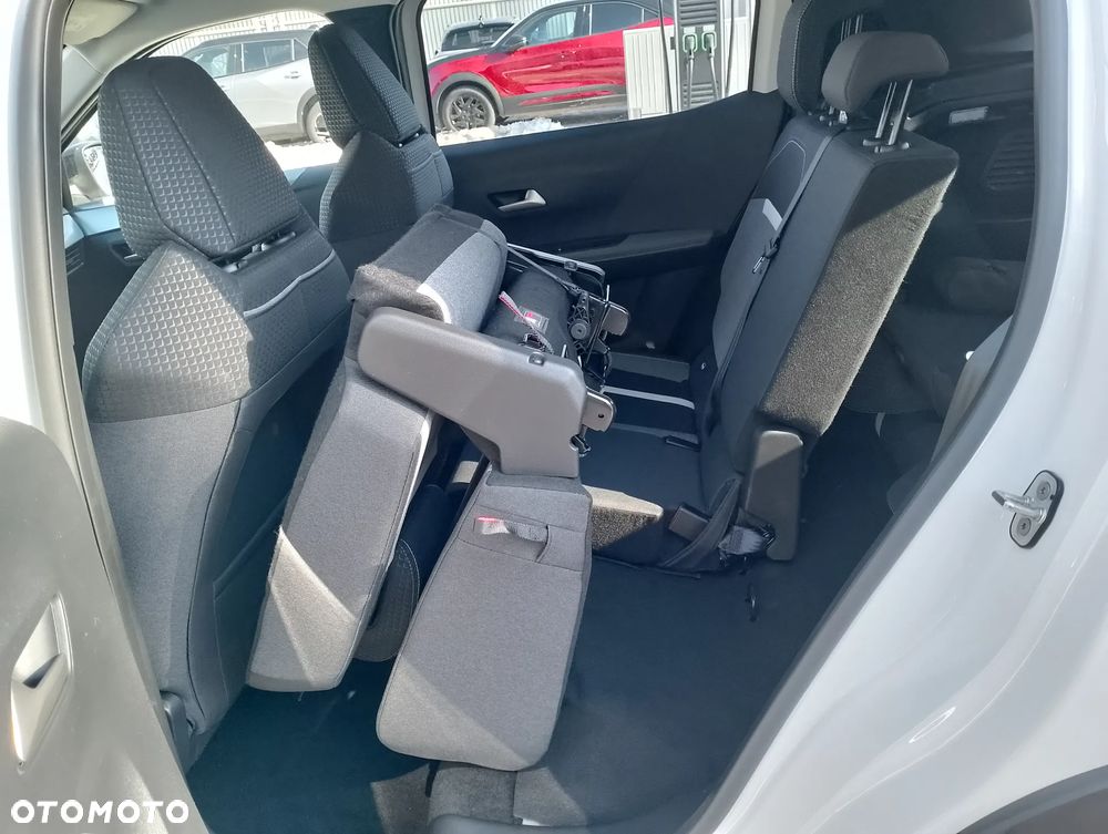 Opel Frontera 1.2 T mHEV GS eDTC6 - 24