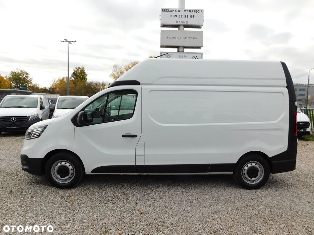 Renault Trafic - 14