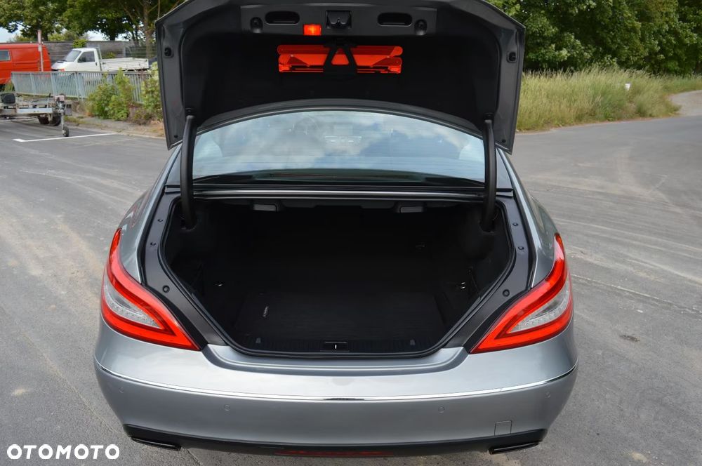 Mercedes-Benz CLS 350 CDI 4Matic 7G-TRONIC - 8
