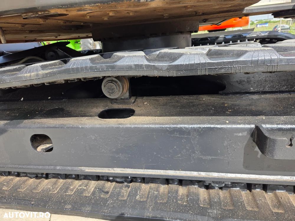 Hitachi ZX85, 2022, 2.734, CUPLA RAPIDA HIDR+3 CUPE NOI, lama nivelare, inst picon pe brate, camera spate, senile cauciuc 80% ok, aer cond, ad sapare 6m, latime 2,2m, ridica 4t cu sistem antirasturnare, STARE FOARTE BUNA, leasing 4 ani, PROMOTIE 62.900Eur - 8