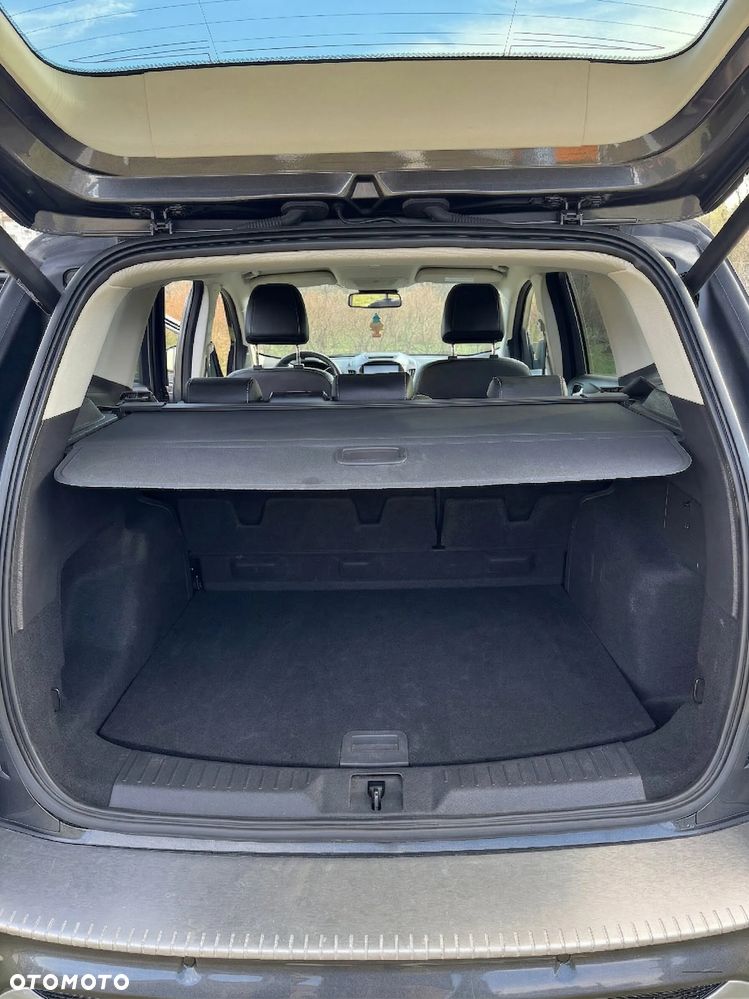 Ford Kuga 2.0 TDCi 4x4 Titanium - 5