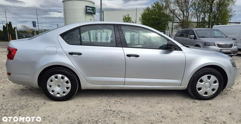 Skoda Octavia 1.6 TDI Style - 17