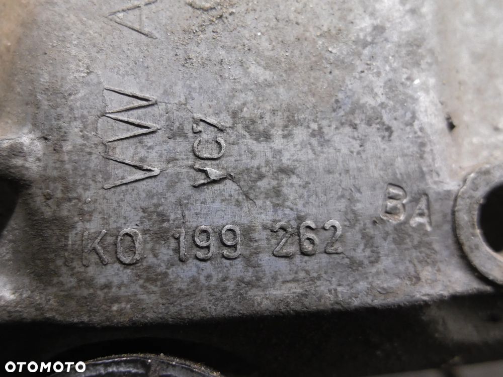 ŁAPA PODUSZKA SILNIKA PRAWA VW GOLF V 1.9 TDI 1K0199262BA - 3