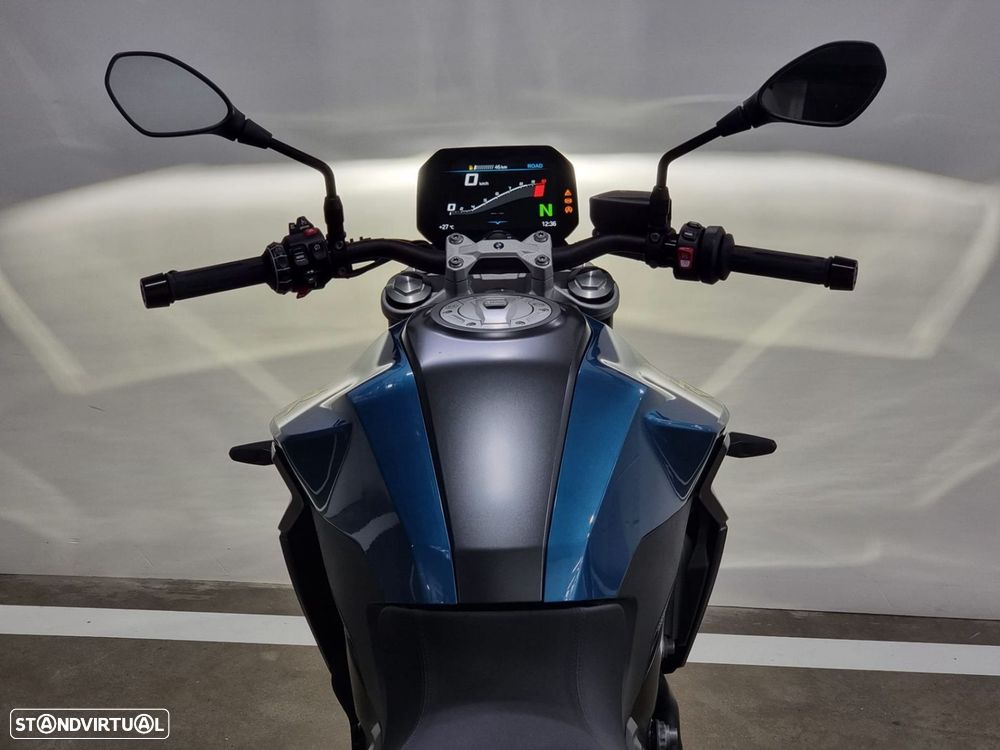 BMW F 900 R 900 R - 9