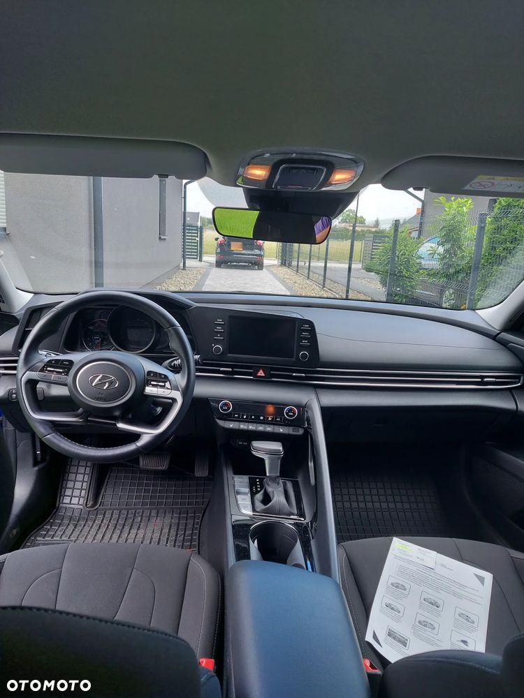 Hyundai Elantra 1.6 Modern CVT - 8